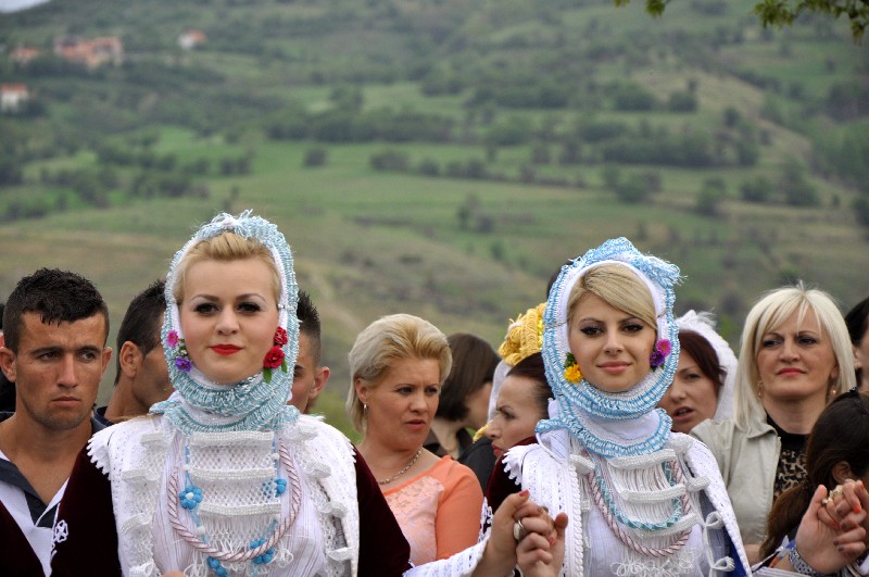 Young Gorani girls in traditional costumes.