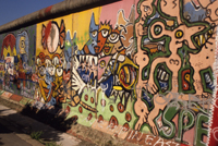 The Berlin Wall : Rats Dance